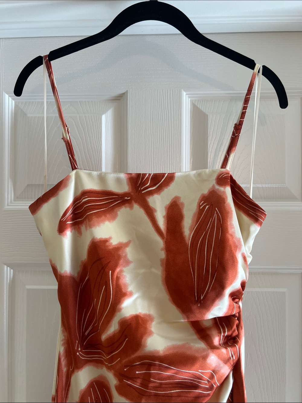 House of Harlow 1960 Spaghetti-Strap Floral Midi Dress in Cream and Rust - Picture 2 of 16